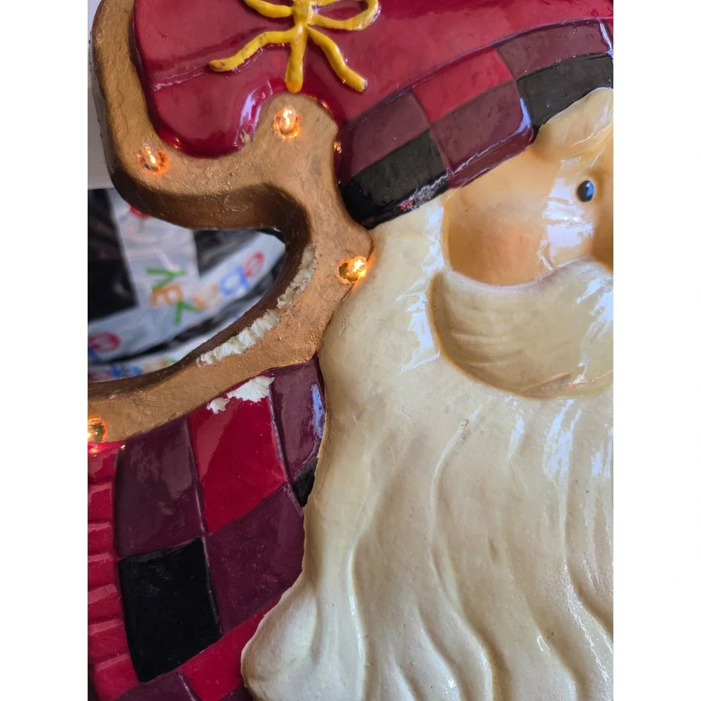 Sylvania YULESCAPES Santa Christmas Light Up Decoration Indoor Outdoor Open Box